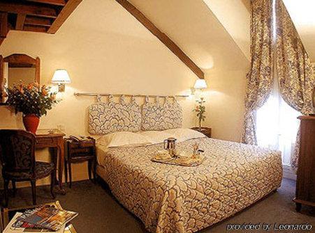 Relais Du Vieux Parijs
