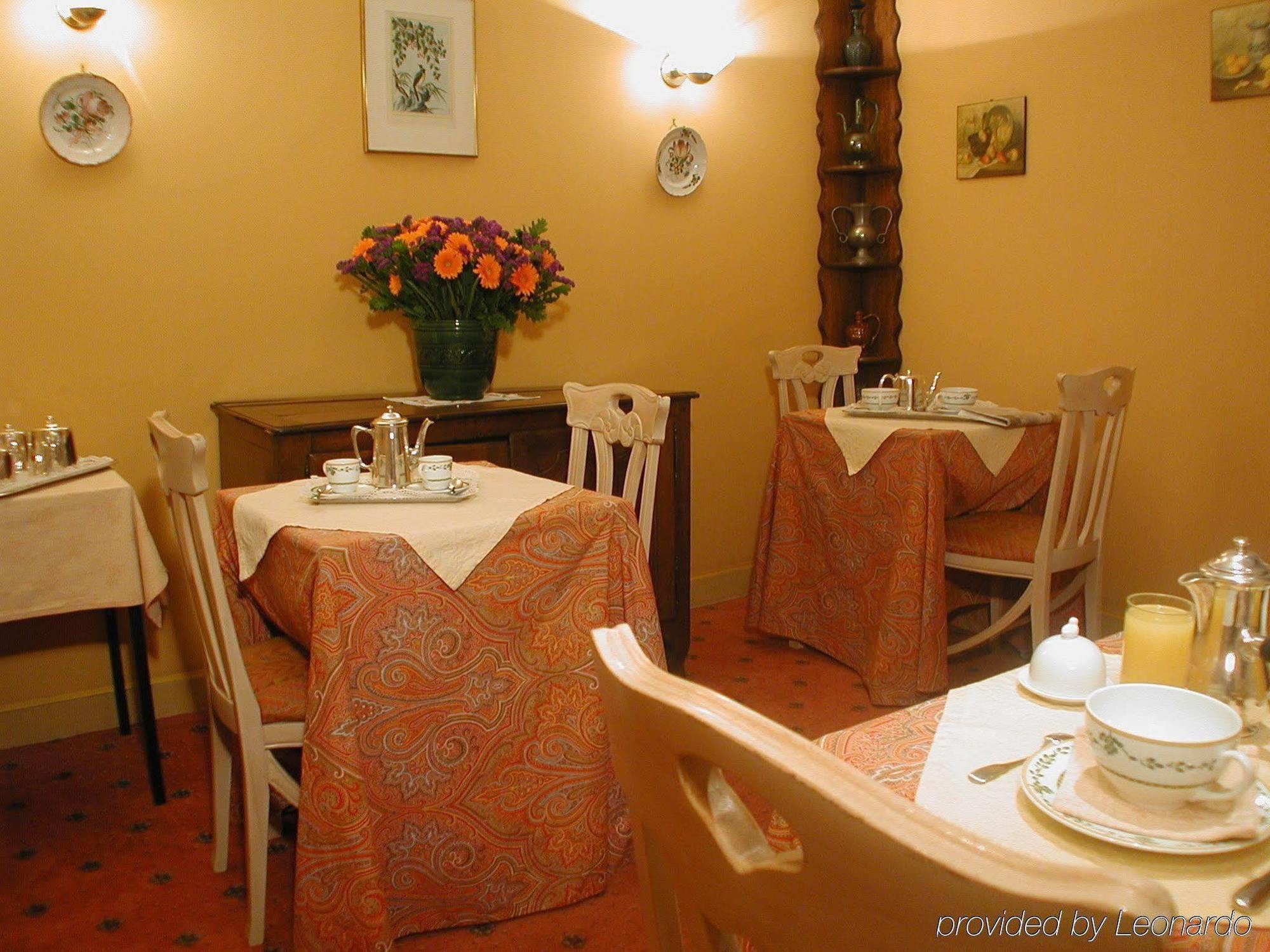 Relais Du Vieux 4* Parijs